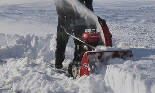 Snow Blowing Services Services for Homes and Businesses near me De Pere Wisconsin